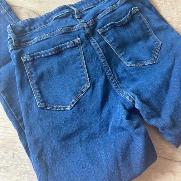 Old navy skinny - Picture 3 of 5